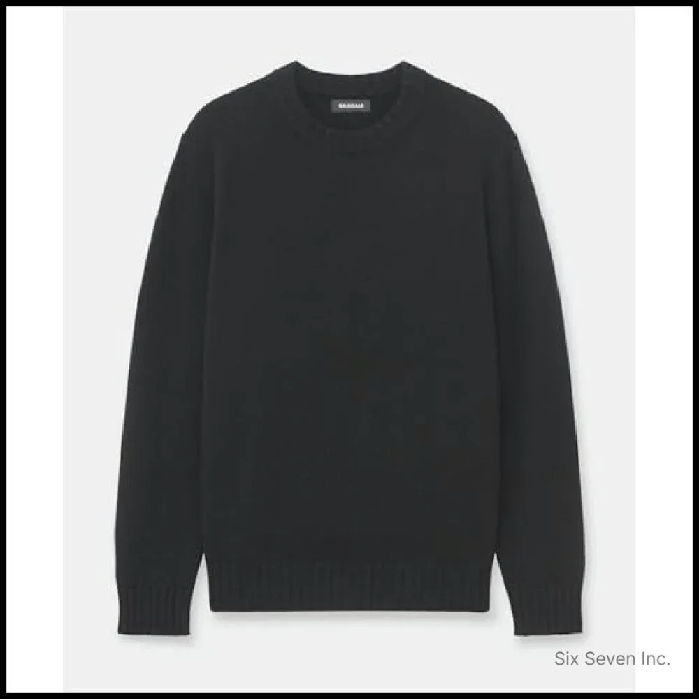 Luxe Cashmere Crewneck Sweater Classic Elegant Minimal Relaxed Fit Pullover